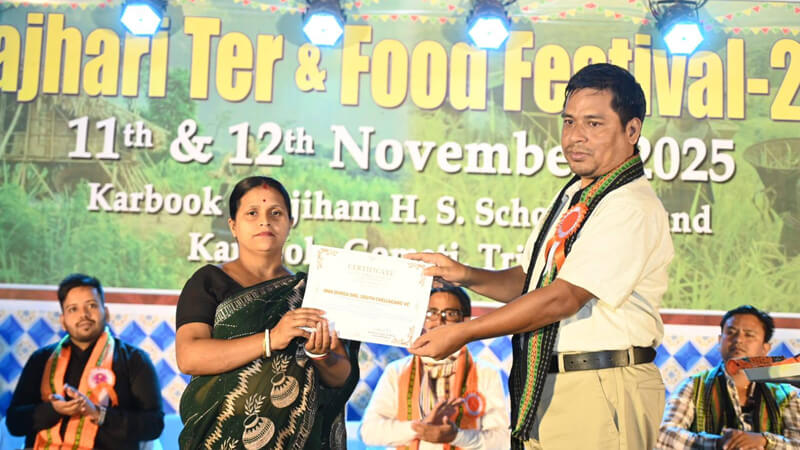 Best-Selling SHGs Awarded 2