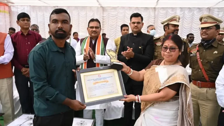 Karbook R.D Block Employee Honoured on 77th Republic Day