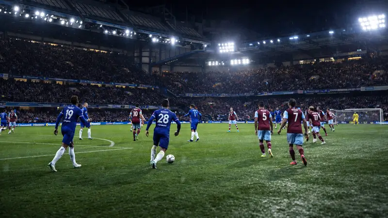 Chelsea vs Burnley in Crucial Premier League Clash