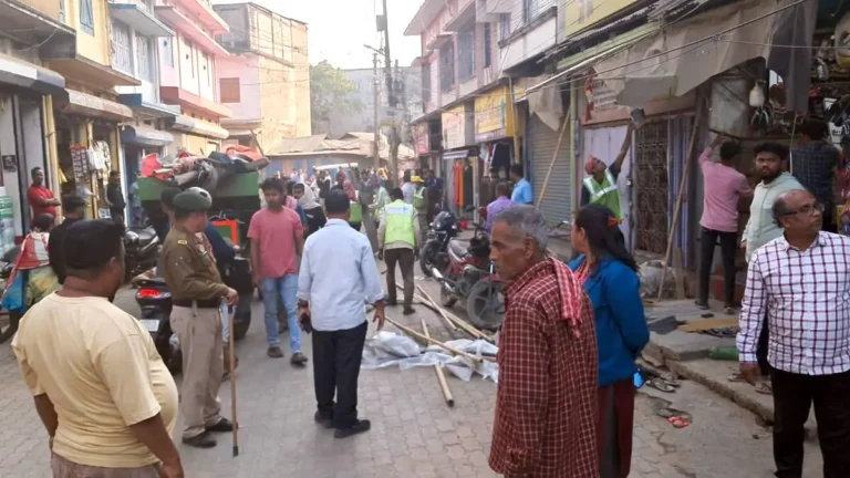 Dharmanagar Eviction Drive Today Clears Roads and Footpaths