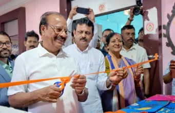 Governor Inspires MSMEs at District Level Udyam Samagam in South Tripura Governor Inspires MSMEs at District Level Udyam Samagam in South Tripura