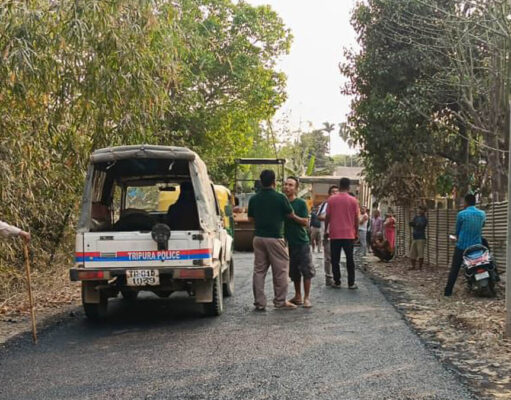 Karbook road construction controversy : Auto Syndicate Leader Questions PWD Karbook road construction controversy