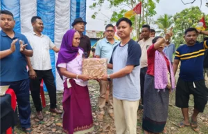 Rignai Distributed to 200 Mothers in Mahant Para, Leaders Call for Unity Ahead of ADC Election Rignai Distribution Mahant Para